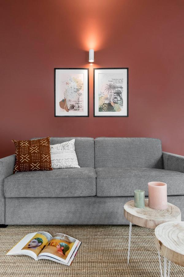 Bob W Arte Aparthotel Madrid Bagian luar foto